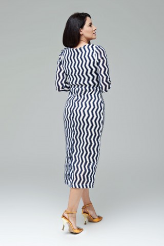 Vestido de renda midi azul marinho com branco e manga longa -  Amélia