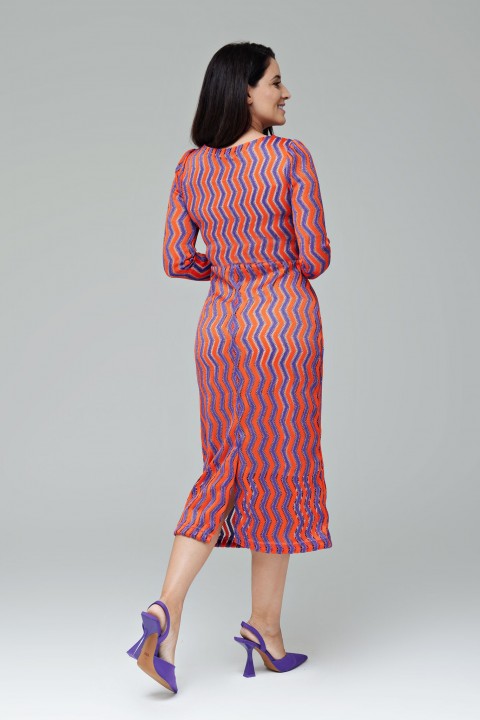 Vestido de renda midi laranja com roxo e manga longa -  Amélia